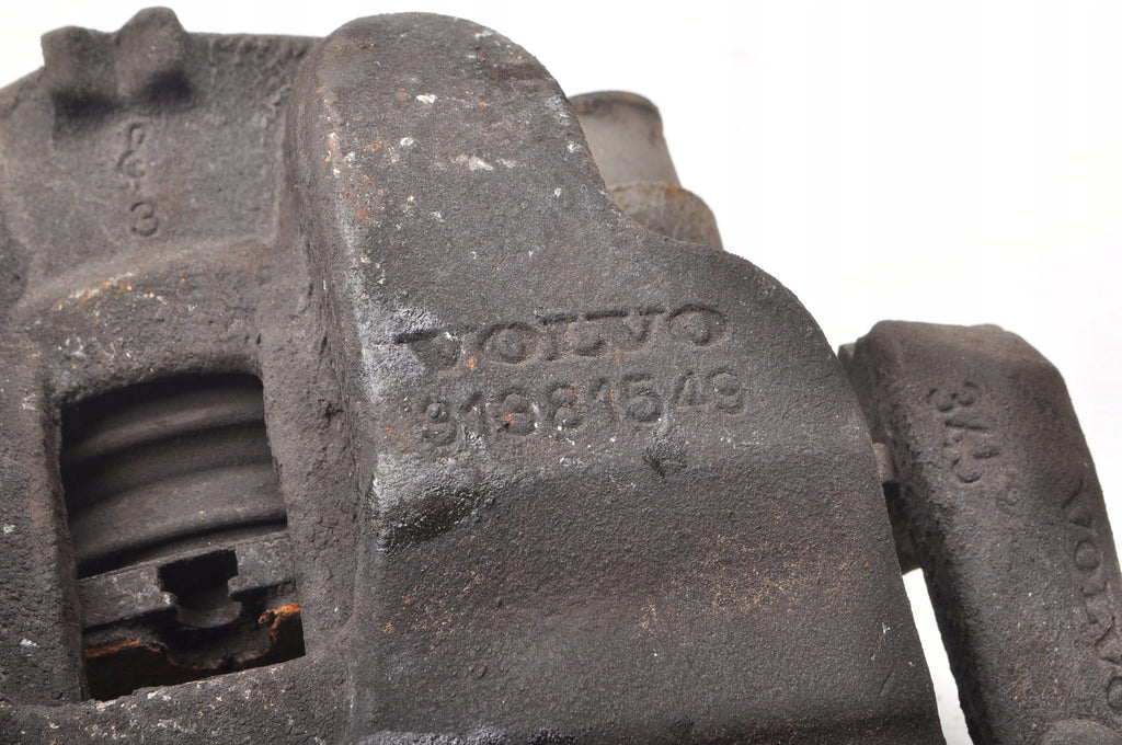 VOLVO XC90 II T8 D5 BRAKE CALIPER RIGHT FRONT 31381549