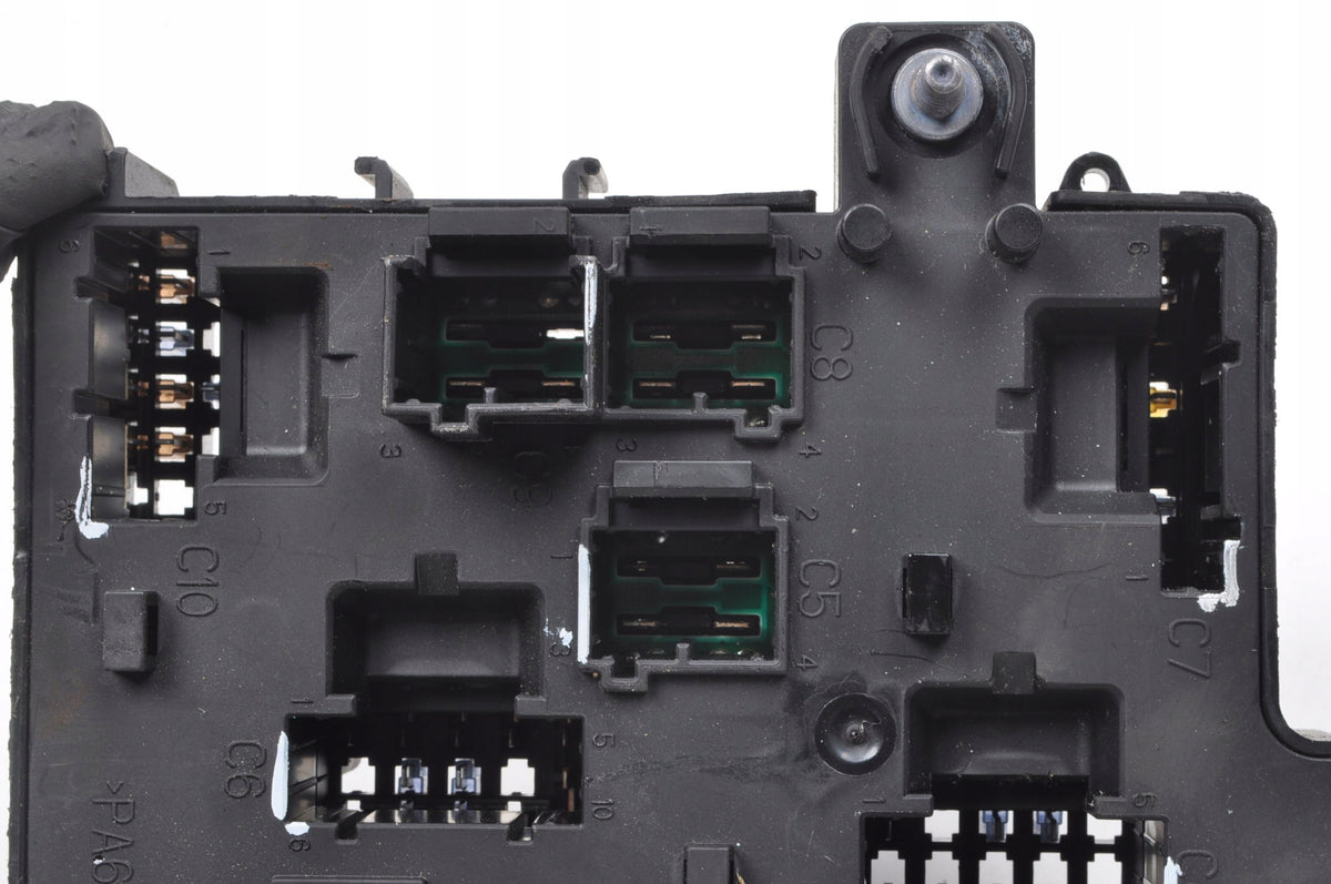 VOLVO XC90 II V90 V60 II XC60 II FUSE BOX MODULE 31473771
