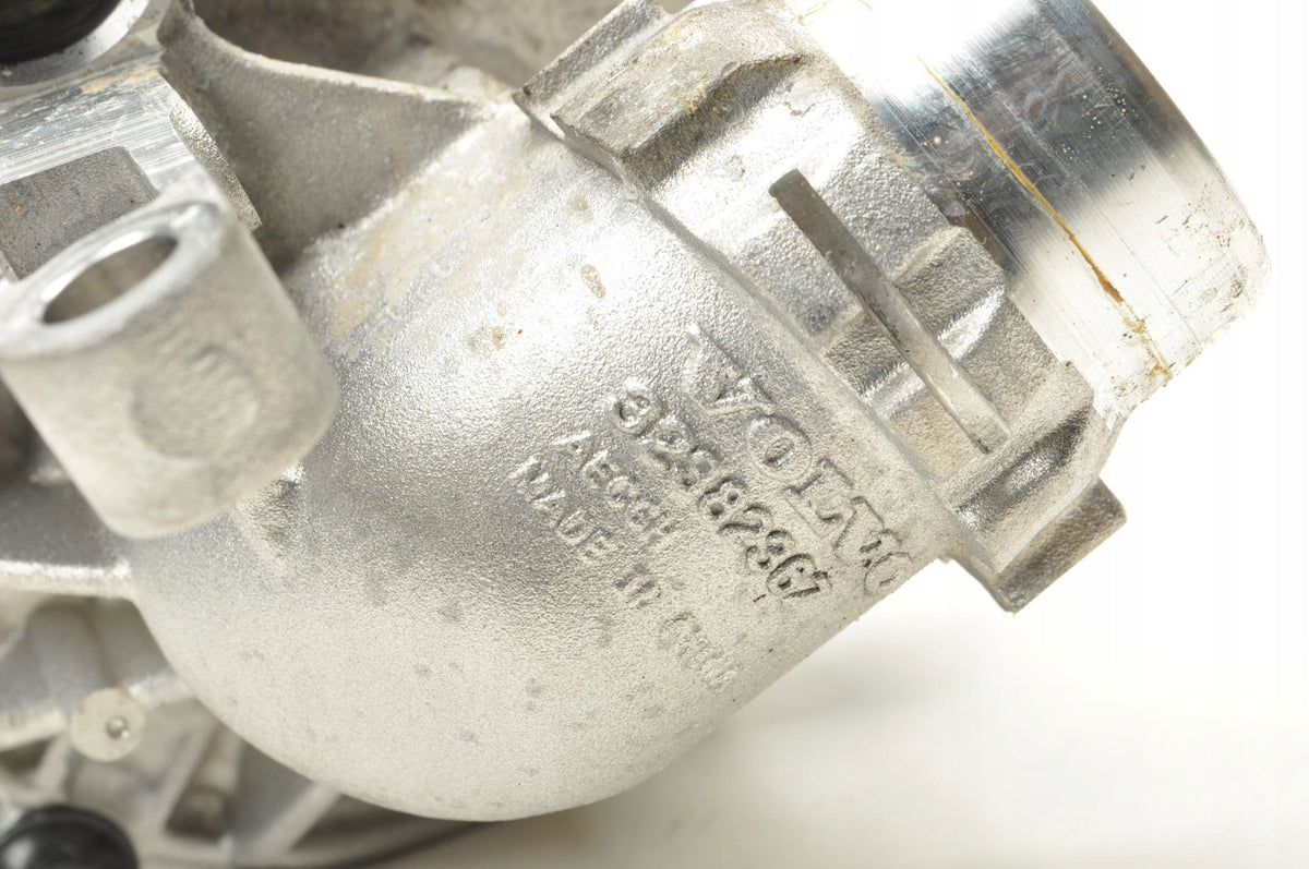 VOLVO XC90 II, V90, V60, V40, XC40 2.0 B5 Mild-Hybrid Water Pump 32382367 2024 Model