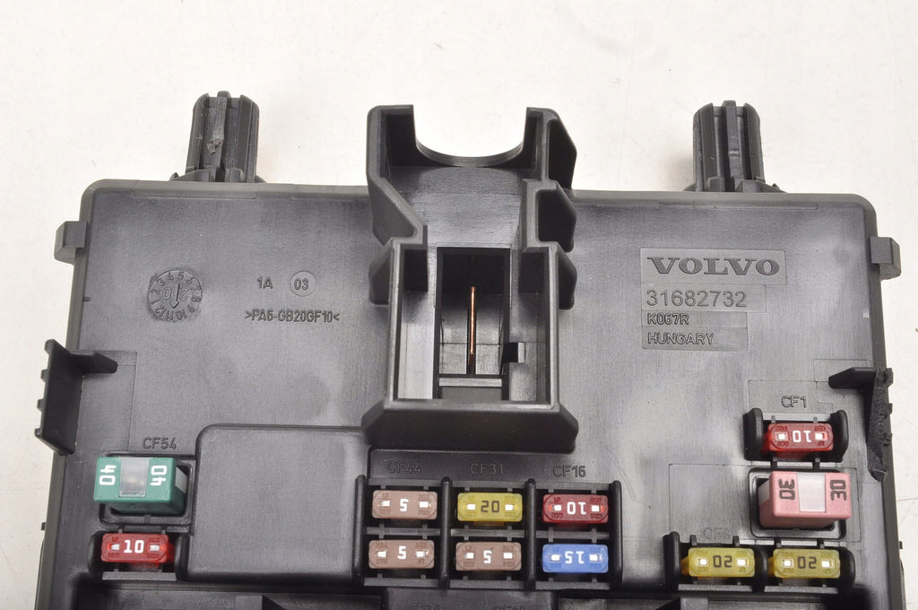 VOLVO XC90 II XC60 FUSE BOX 32142591