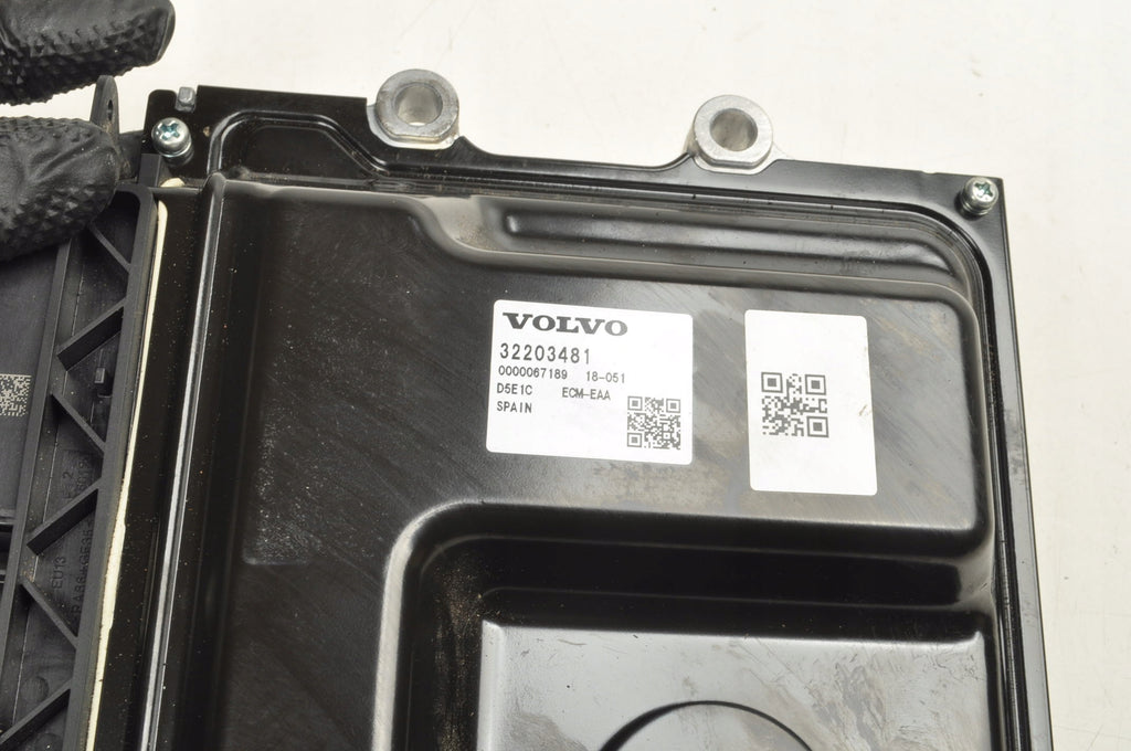 VOLVO XC90 II XC60 II 2.0 D4 190KM COMPUTER ENGINE DRIVER 32203481
