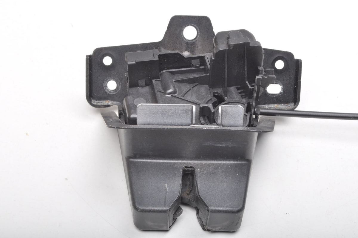 VOLVO XC90 II XC60 II TAILGATE LOCK PULL 31349975