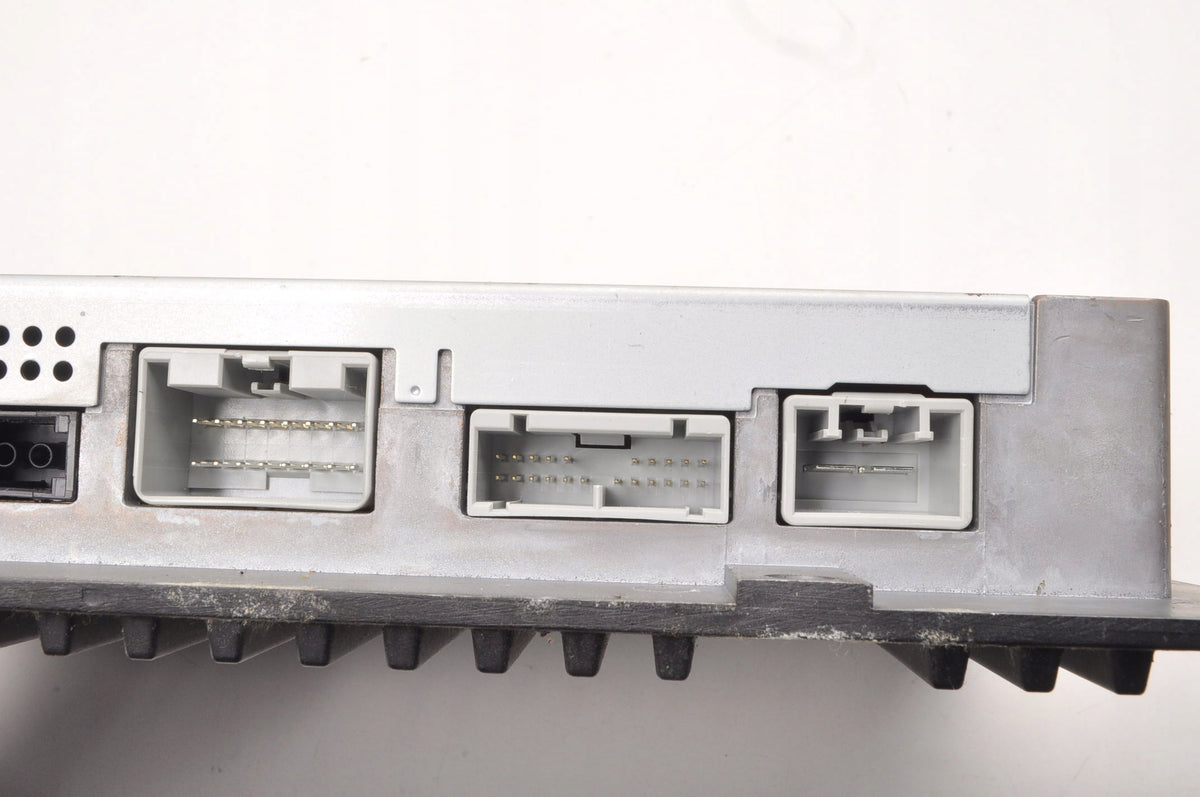 VOLVO XC90 RADIO AMPLIFIER 31310830