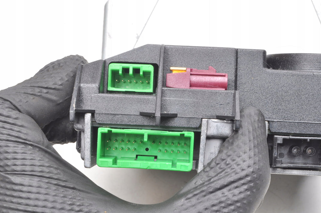 VOLVO XC90 RELAY MODULE 31288187 LIFT