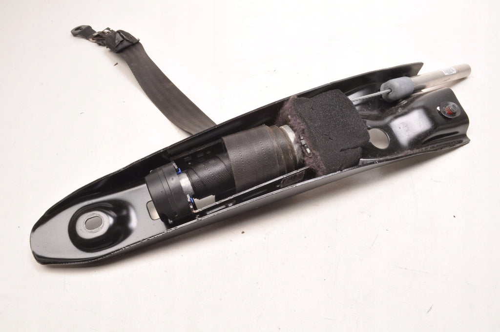 VOLVO XC90 SEAT BELT RIGHT FRONT LIFT 30780501