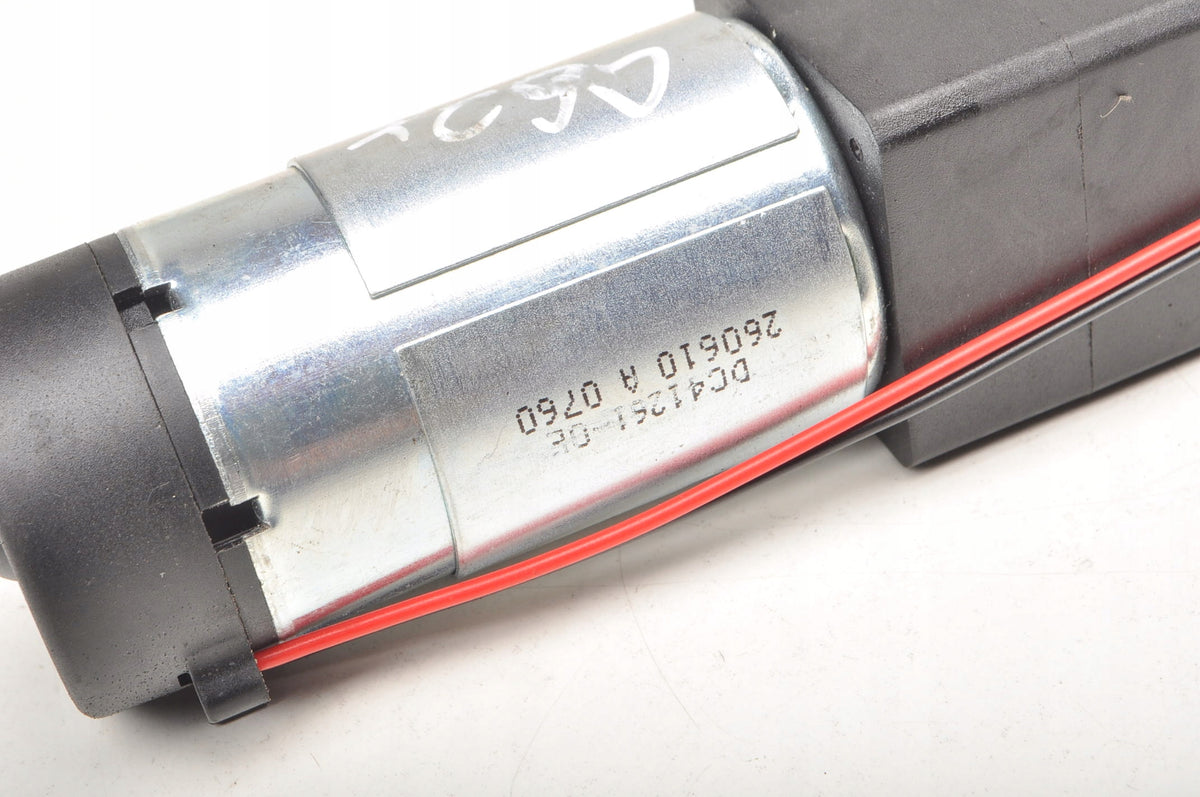 VOLVO XC90 SEAT PUMP MASSAGE LIFT 30790878