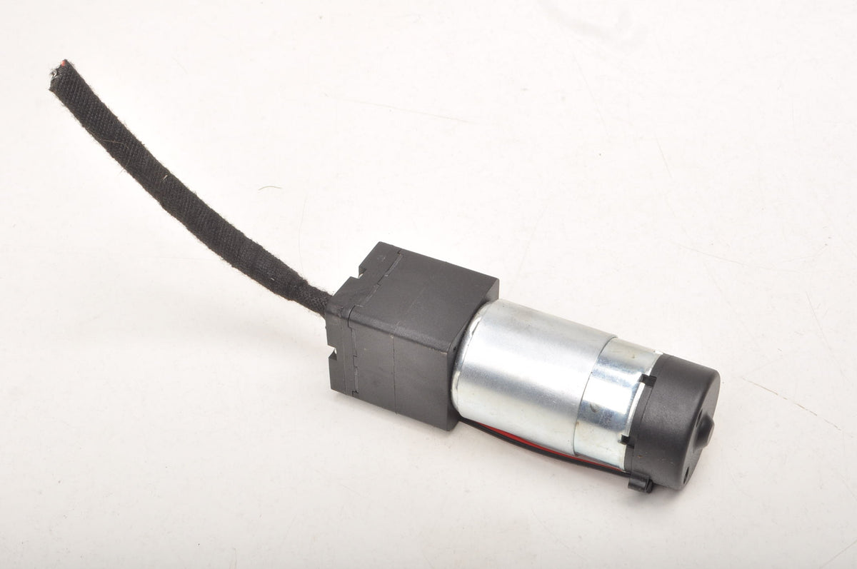 VOLVO XC90 SEAT PUMP MASSAGE LIFT 30790878