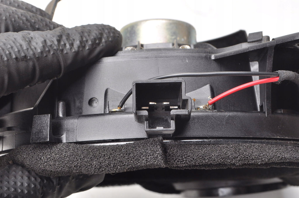 VOLVO XC90 SPEAKER LEFT FRONT 08676905 41017003 PREMIUM SOUND