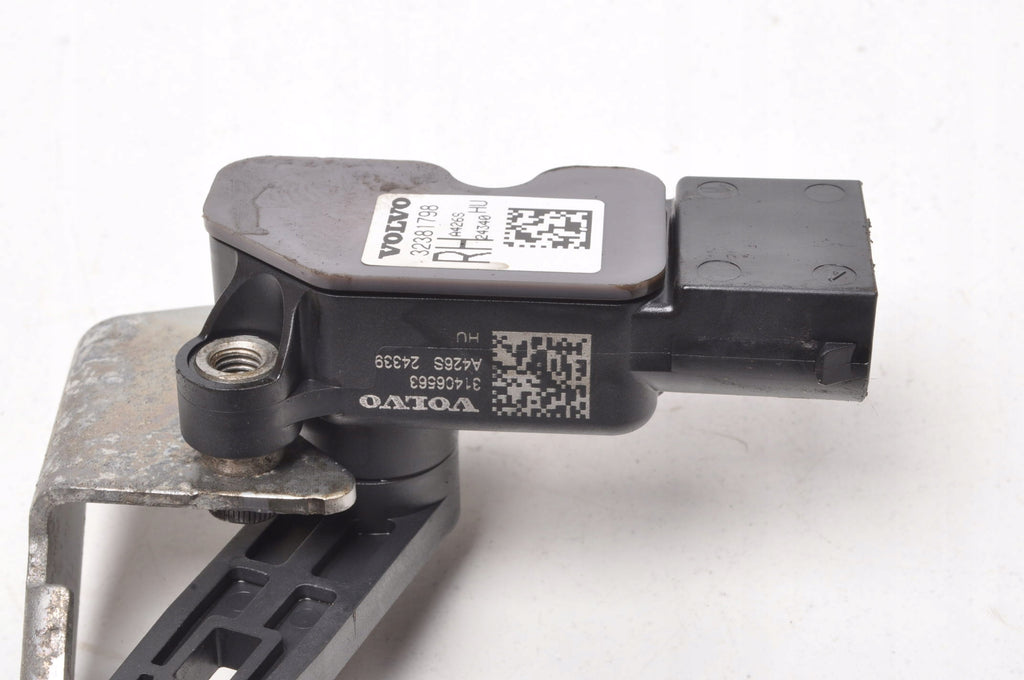 VOLVO XC90 XC60 II XENON LEVELING SENSOR 32381798 31406563
