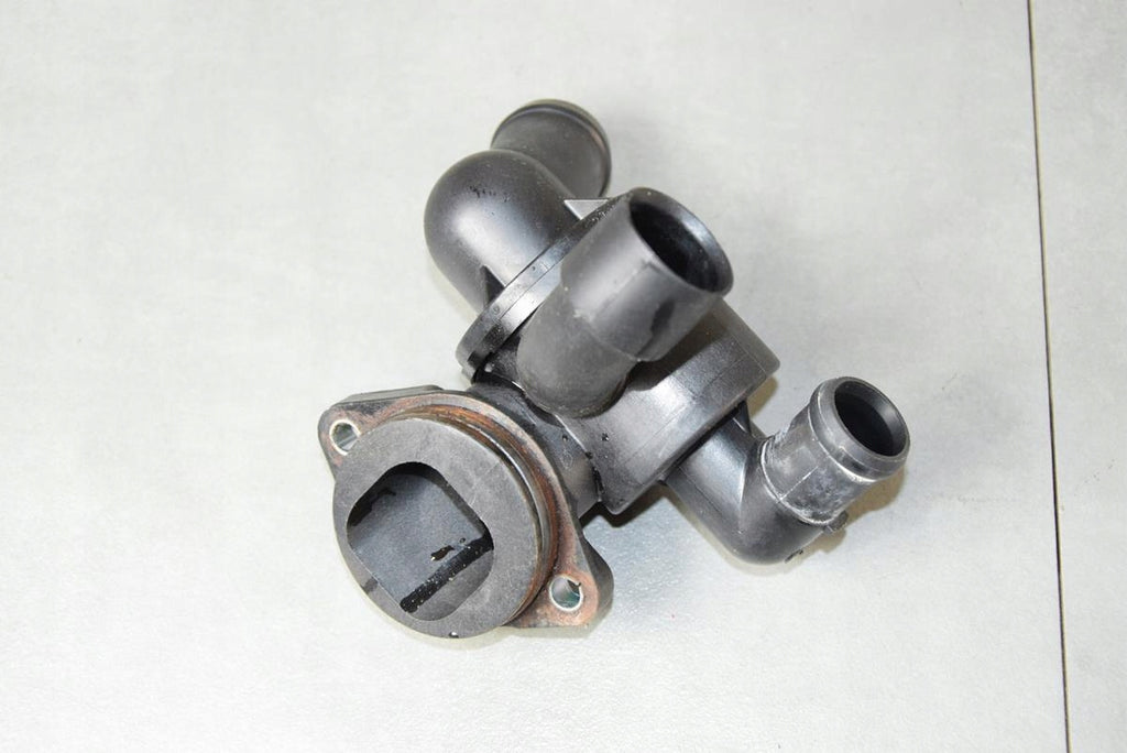 VW AMAROK THERMOSTAT HOUSING 03L121111AB