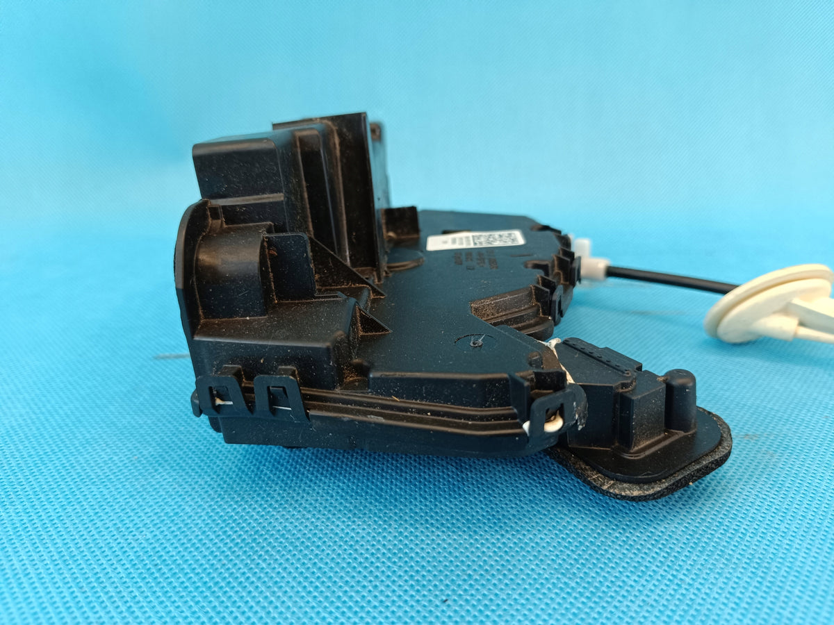 VW ARTEON HATCHBACK 2,0 TDI 147KW 2022 R DOOR LOCK LEFT REAR 5NA839015D