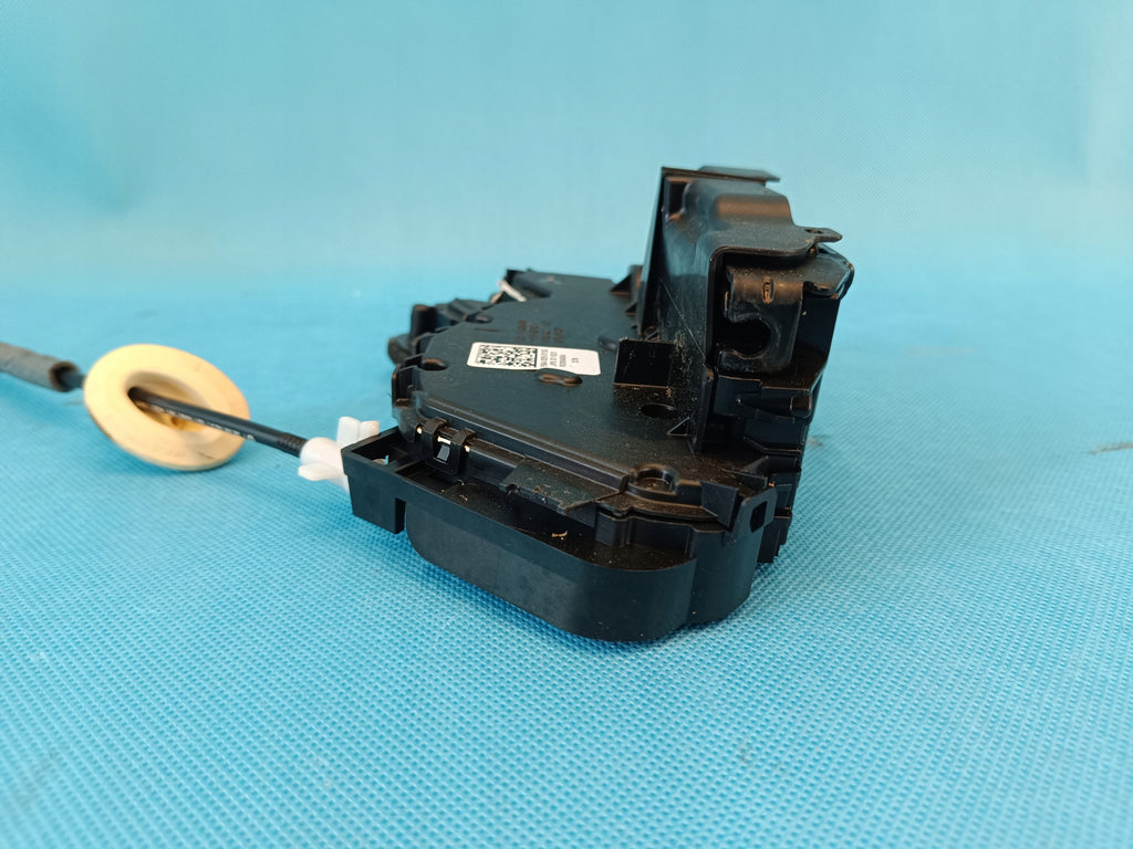 VW ARTEON HATCHBACK 2,0 TDI 147KW 2022 R DOOR LOCK LEFT REAR 5NA839015D