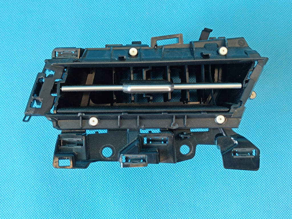 VW ARTEON HATCHBACK 2,0 TDI 2022 R AIR VENT LEFT 3G8819701C 3G8819701S