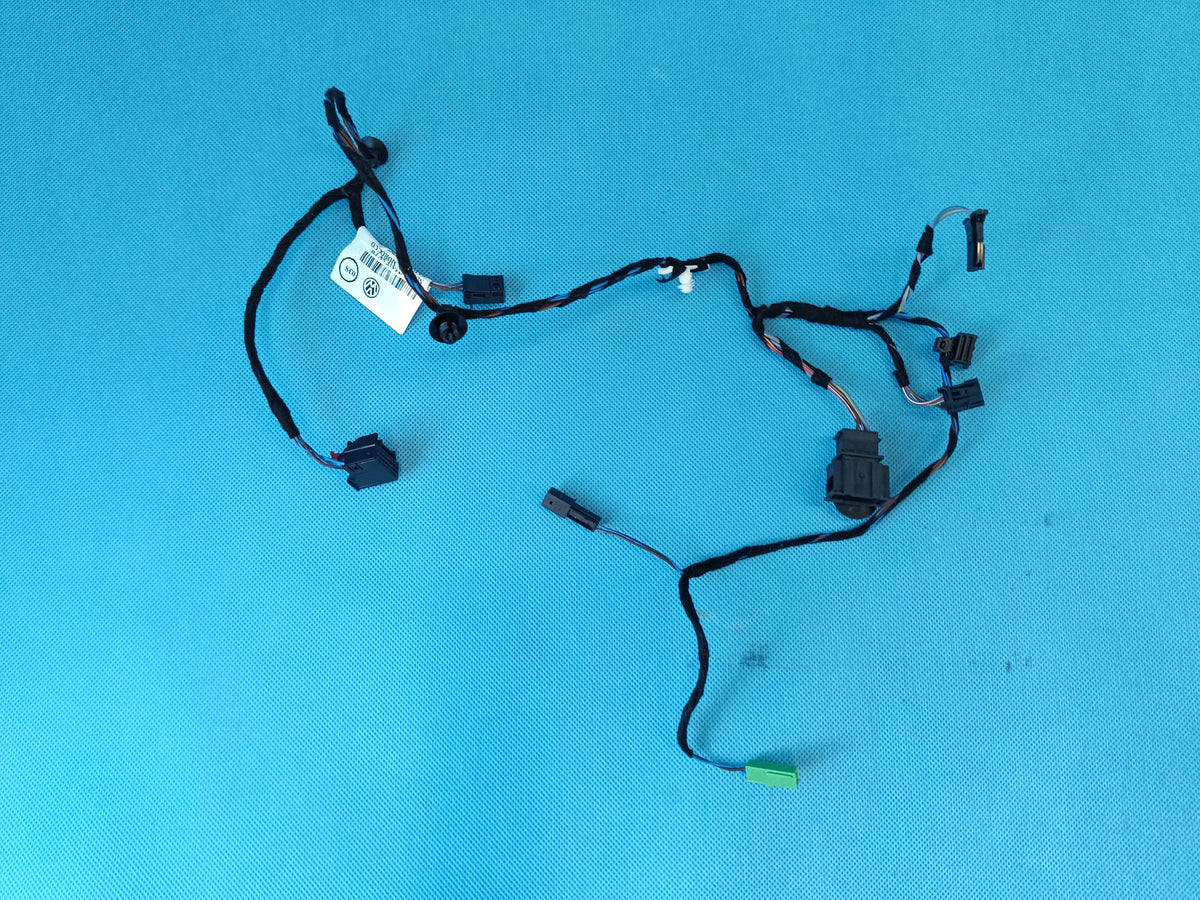 VW ARTEON HATCHBACK 2,0 TDI 2022 R BUNDLE BACON DOOR LEFT REAR 3G8971689M