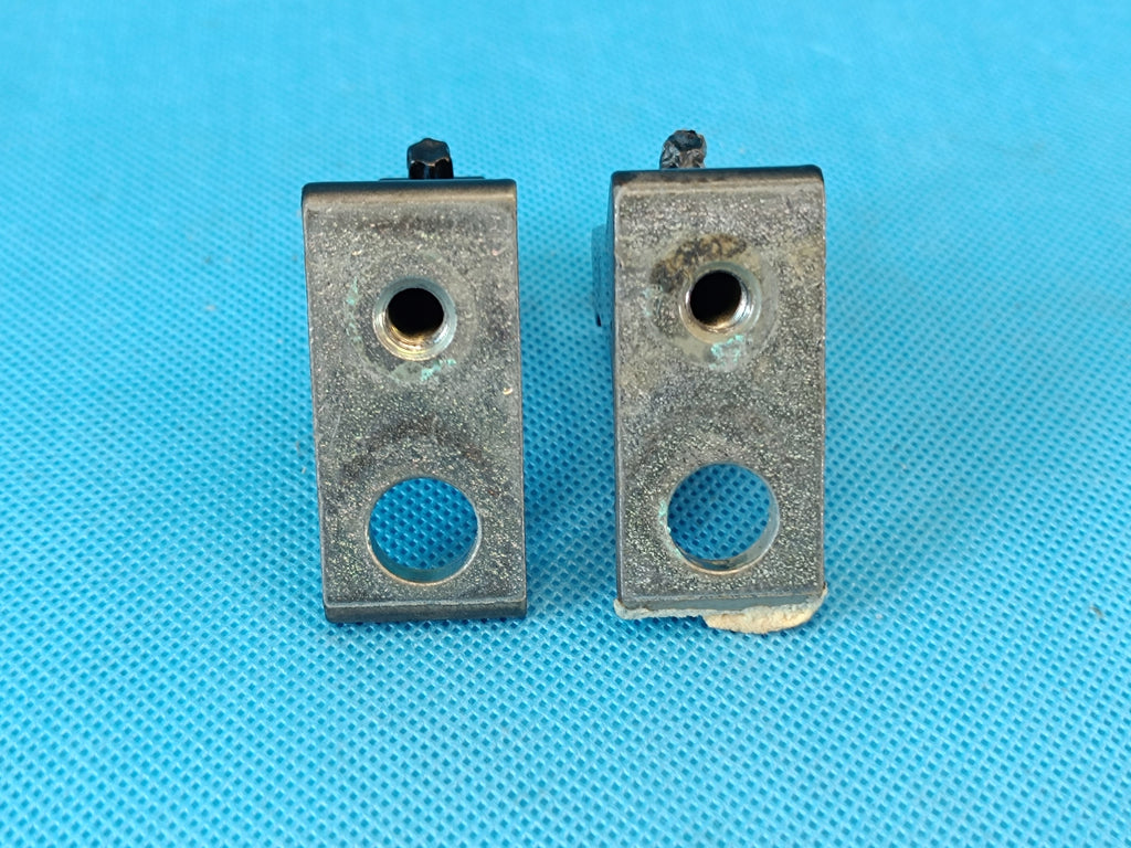 VW ARTEON HATCHBACK 2022 R DOOR HINGES RIGHT FRONT 5H0833402A 5H0833402