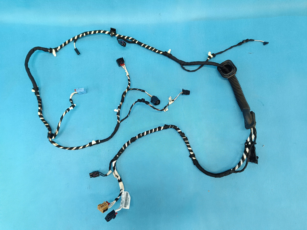 VW ARTEON HATCHBACK 2022 R TAILGATE HARNESS 3G8971148LQ 3G8971147ST