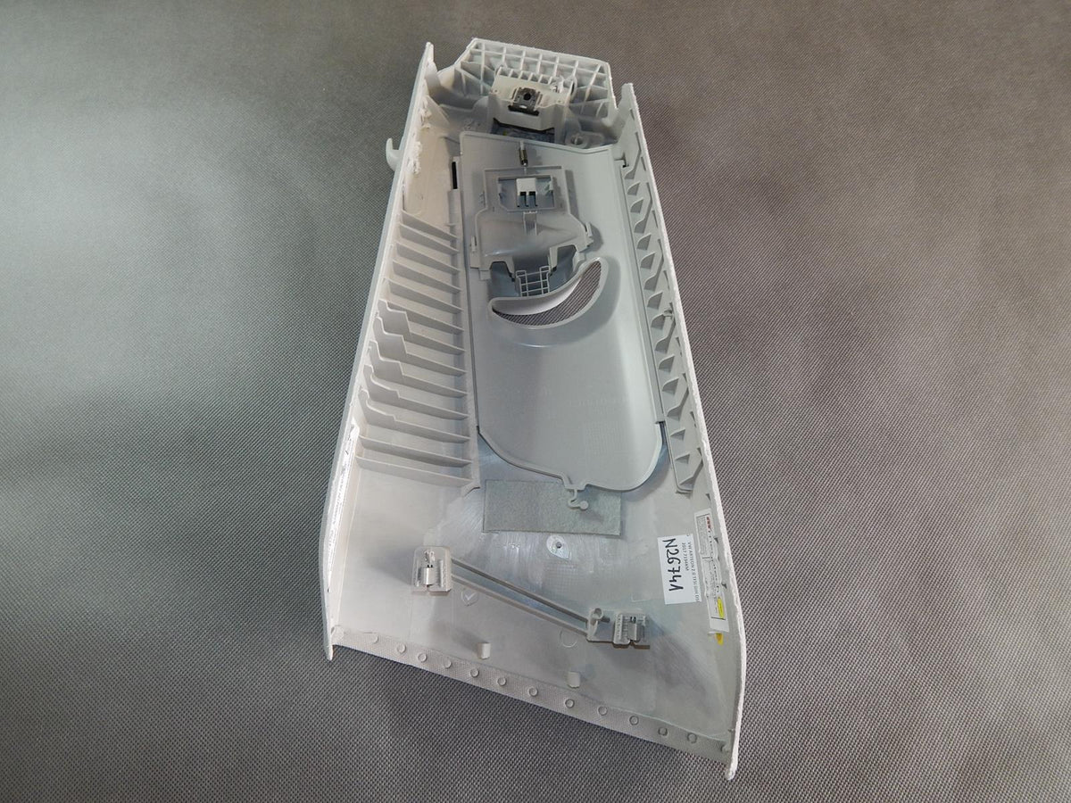 VW ARTEON POST COVER RIGHT 3G8868418