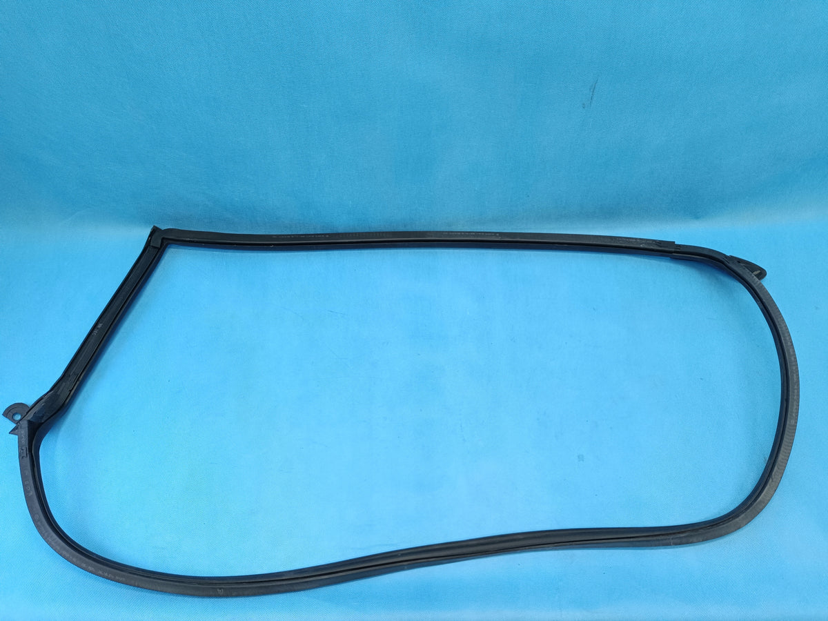 VW ARTEON SHOOTING BRAKE 1.4 TSI 2022R DOOR SEAL LEFT FRONT 3G8867337