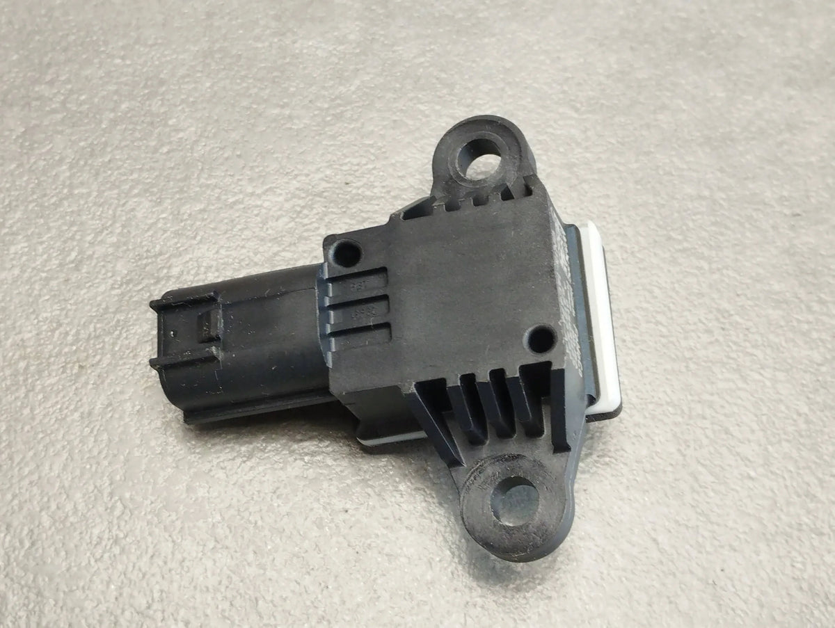 VW Amarok II IMPACT SENSOR GN1514C676AA