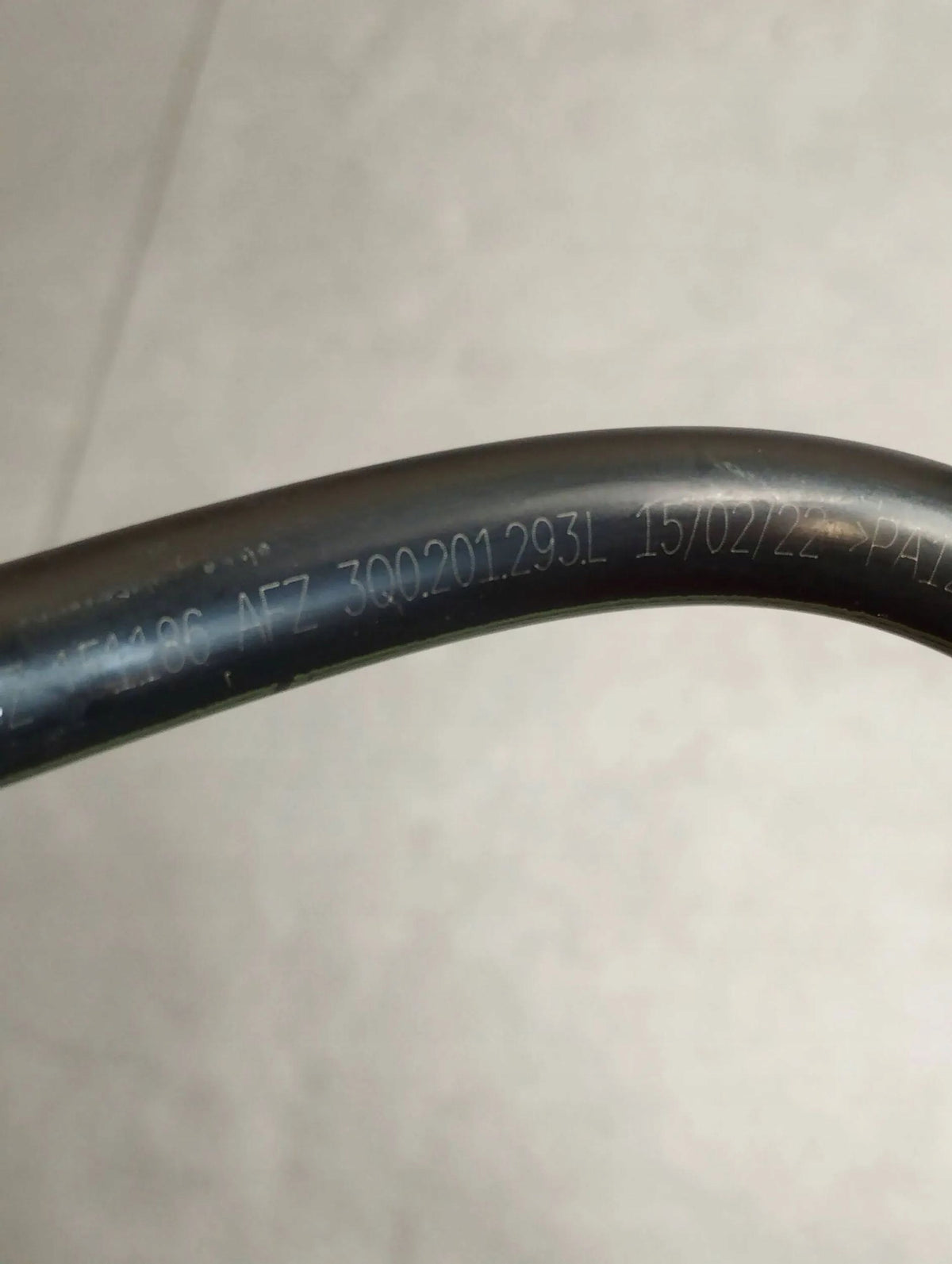 VW Arteon 2.0 TFSI FUEL LINE 3Q0201293L