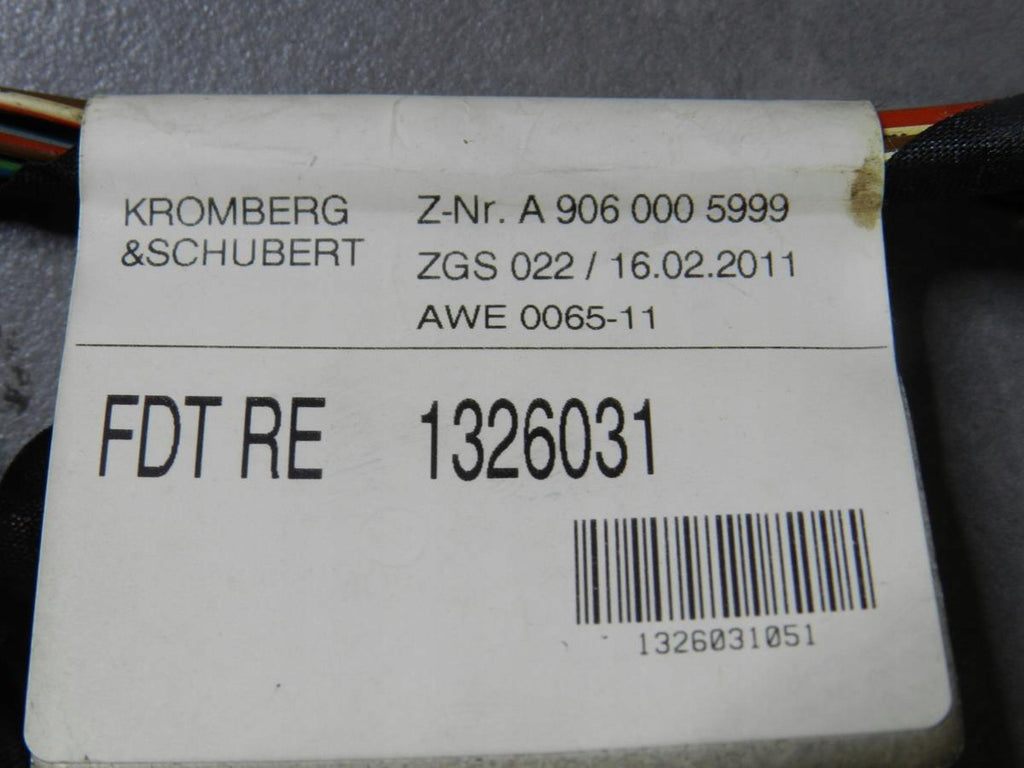 VW CRAFTER DOOR HARNESS RIGHT FRONT A9060005999