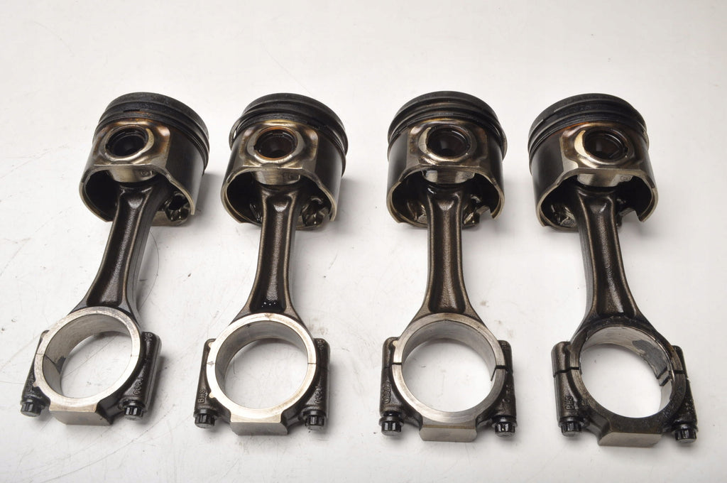 VW EOS 2.0 TDI 140KM PISTON WITH CONNECTING ROD BMM
