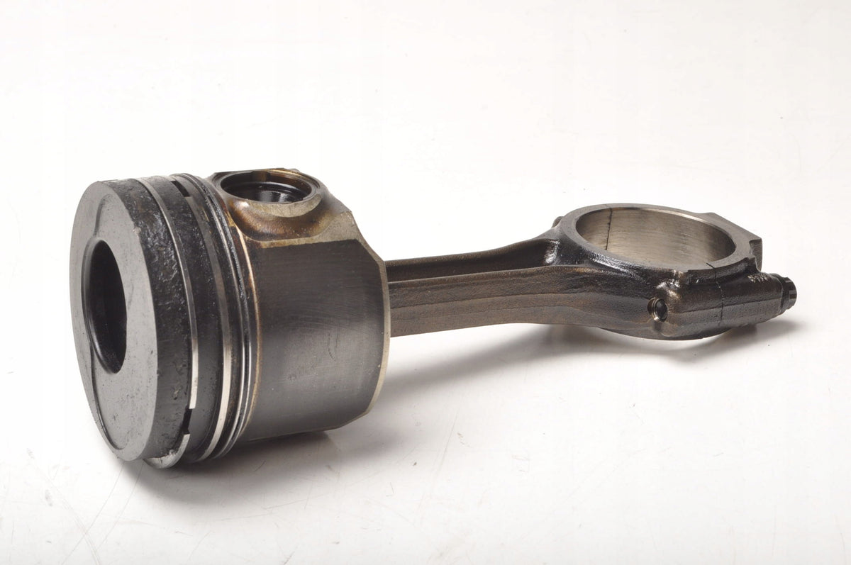VW EOS 2.0 TDI 140KM PISTON WITH CONNECTING ROD BMM