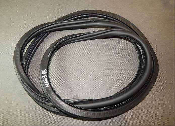 VW GOLF 7 SPORTSVAN DOOR SEAL PT 510867914B