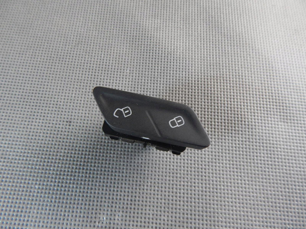 VW GOLF 7 SPORTSVAN LOCK BUTTON 510962125