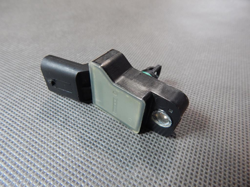 VW GOLF 7 VII PRESSURE SENSOR 038906051N