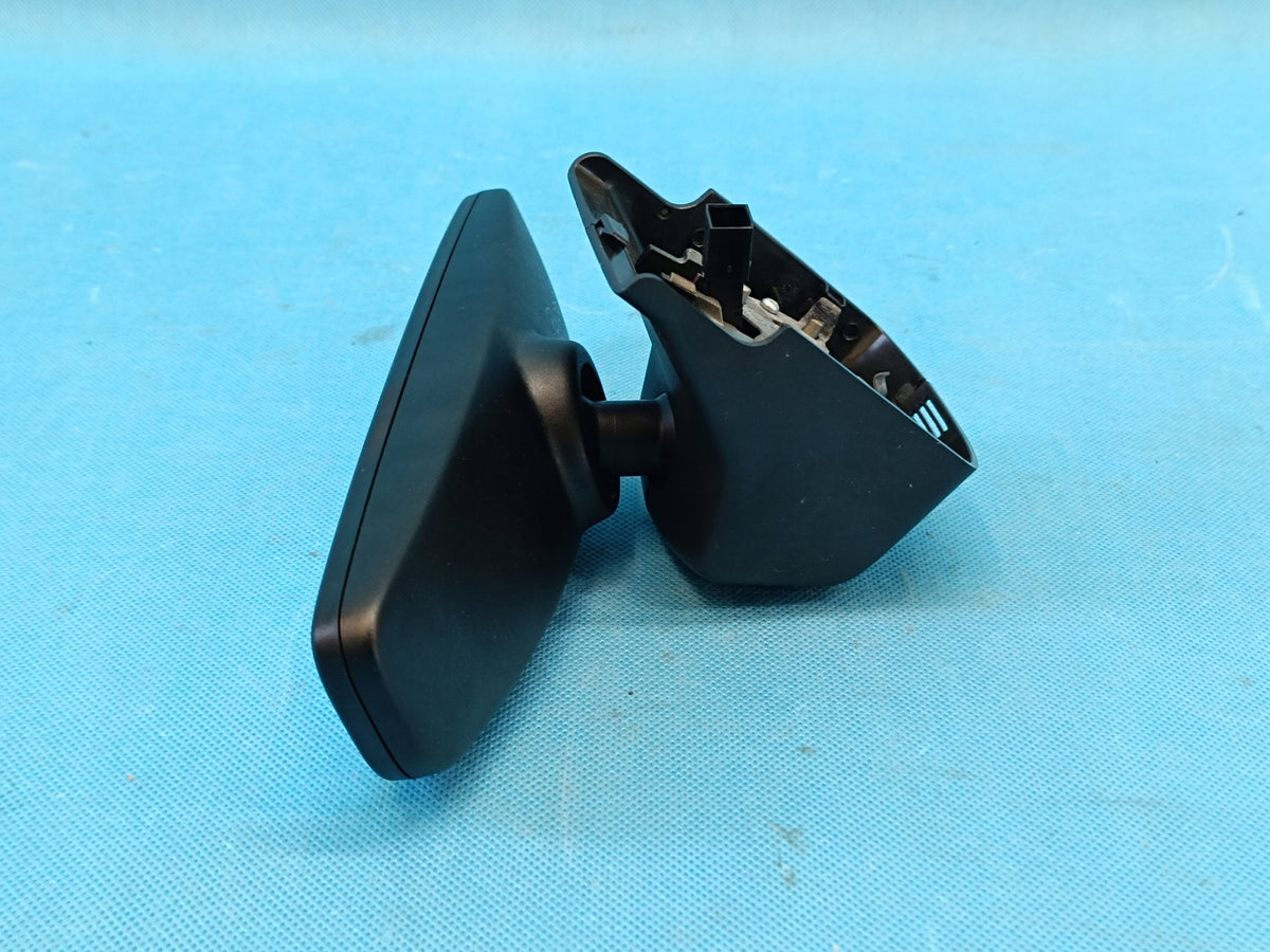VW GOLF 8 LIFT VARIANT 1.5 TSI 110KW 2026 R REARVIEW MIRROR 3G0857511AN
