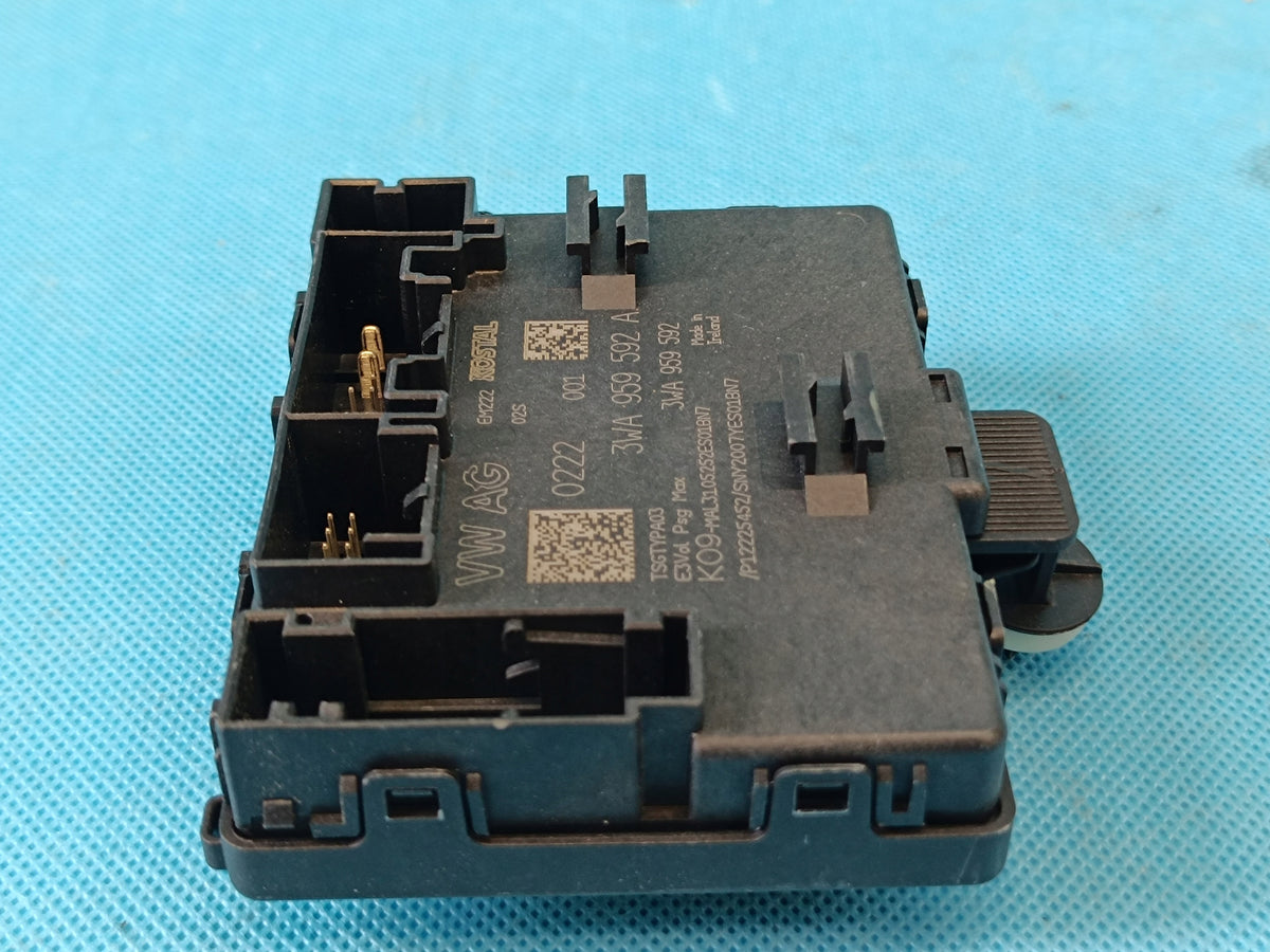 VW GOLF 8 LIFT VARIANT 1.5 TSI 110KW 26R DOOR MODULE RIGHT FRONT 3WA959592A
