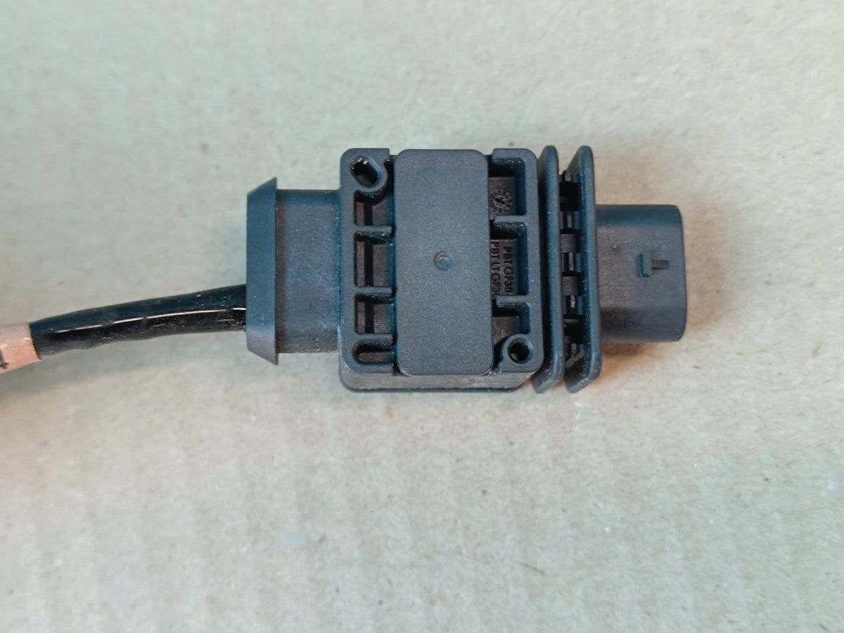 VW GOLF 8 LIFT VARIANT 1.5 TSI 2026 R EXHAUST TEMPERATURE SENSOR 05E919529E