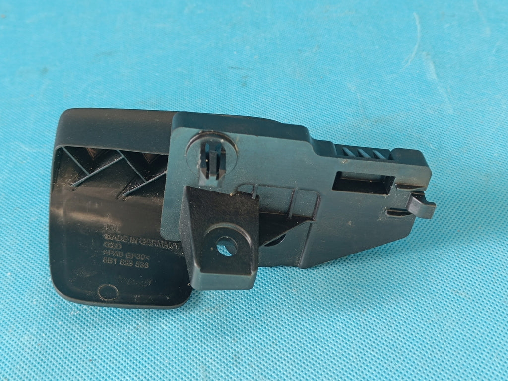 VW GOLF 8 LIFT VARIANT 1.5 TSI 2026 R MASK OPENING LEVER 8B1823533