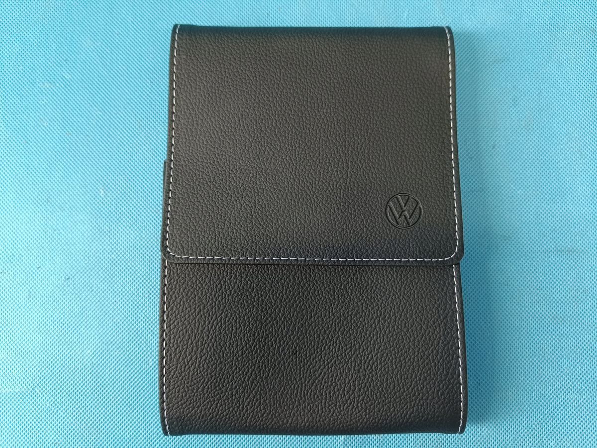 VW GOLF 8 LIFT VARIANT 2026 R CASE USER MANUAL 5H9012805AD