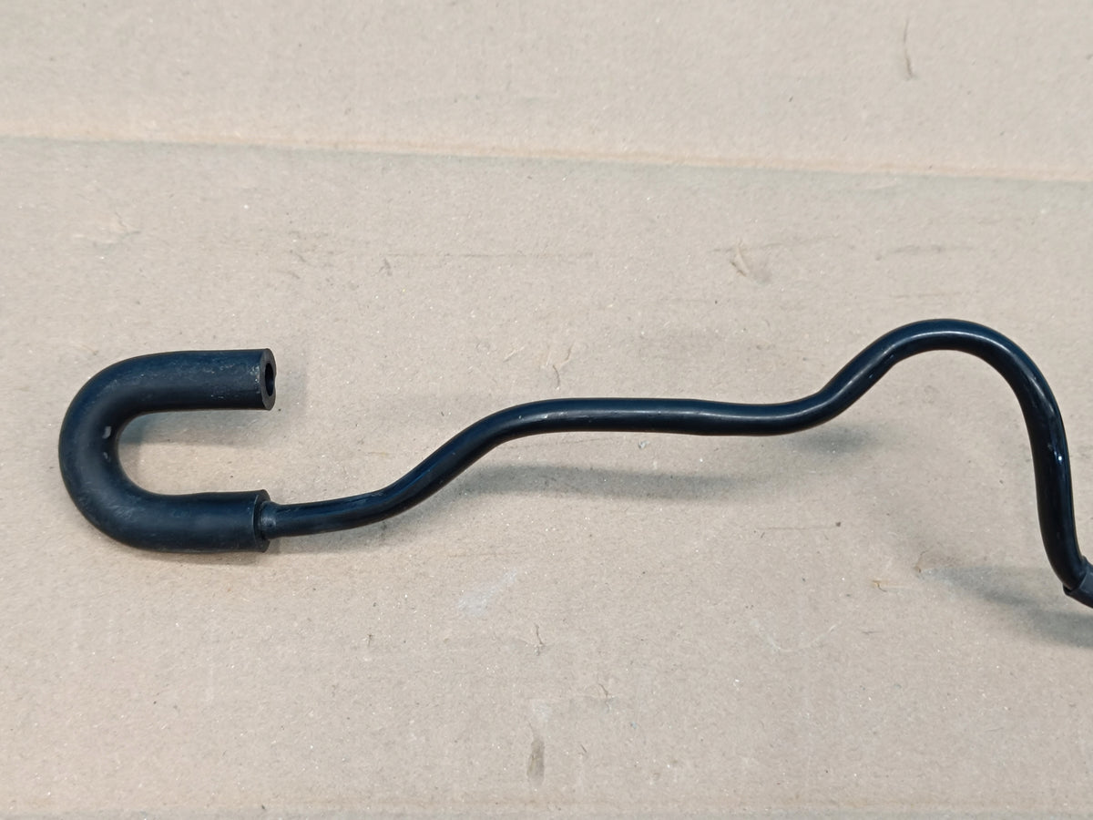 VW GOLF 8 VARIANT LIFT 1.5 TSI 110KW 2024 R VACUUM CABLE 05E103560S