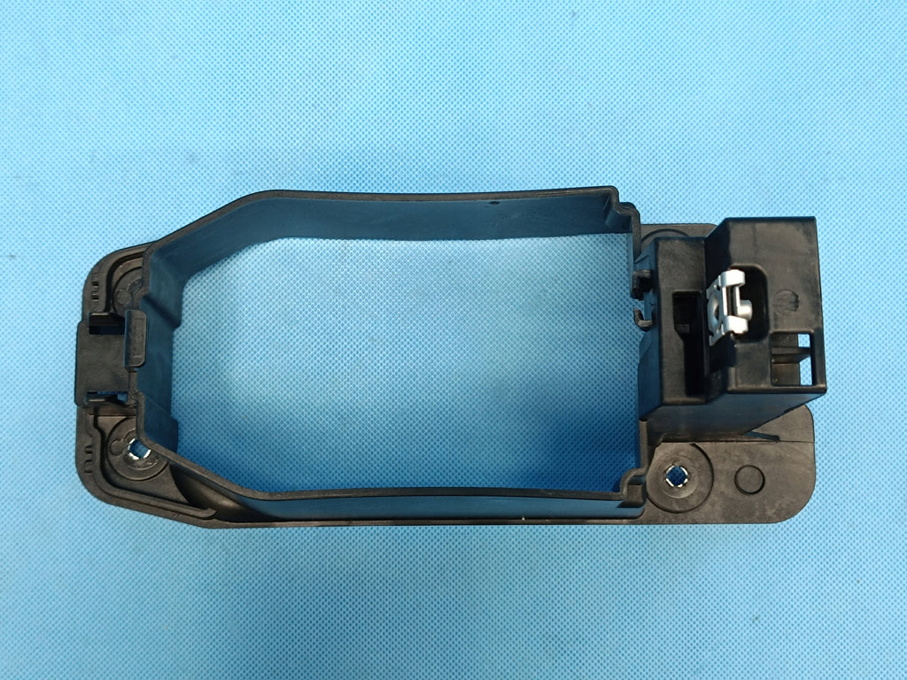 VW GOLF 8 VARIANT LIFT 1.5 TSI 110KW 24R GEAR JACK BASE 5H0863233B