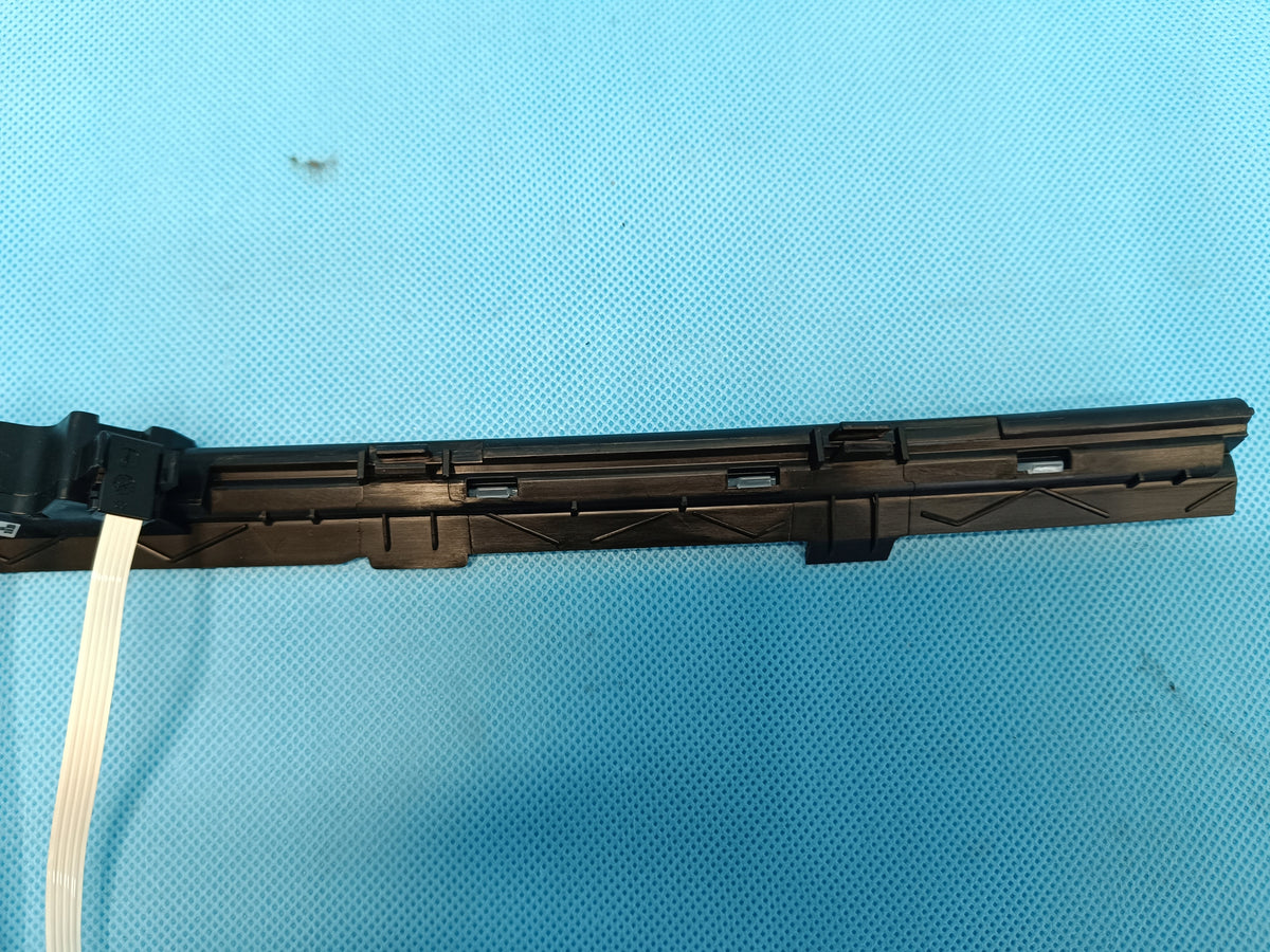 VW GOLF 8 VARIANT LIFT 1.5 TSI 2024 R CONSOLE LIGHT 5H1947096B