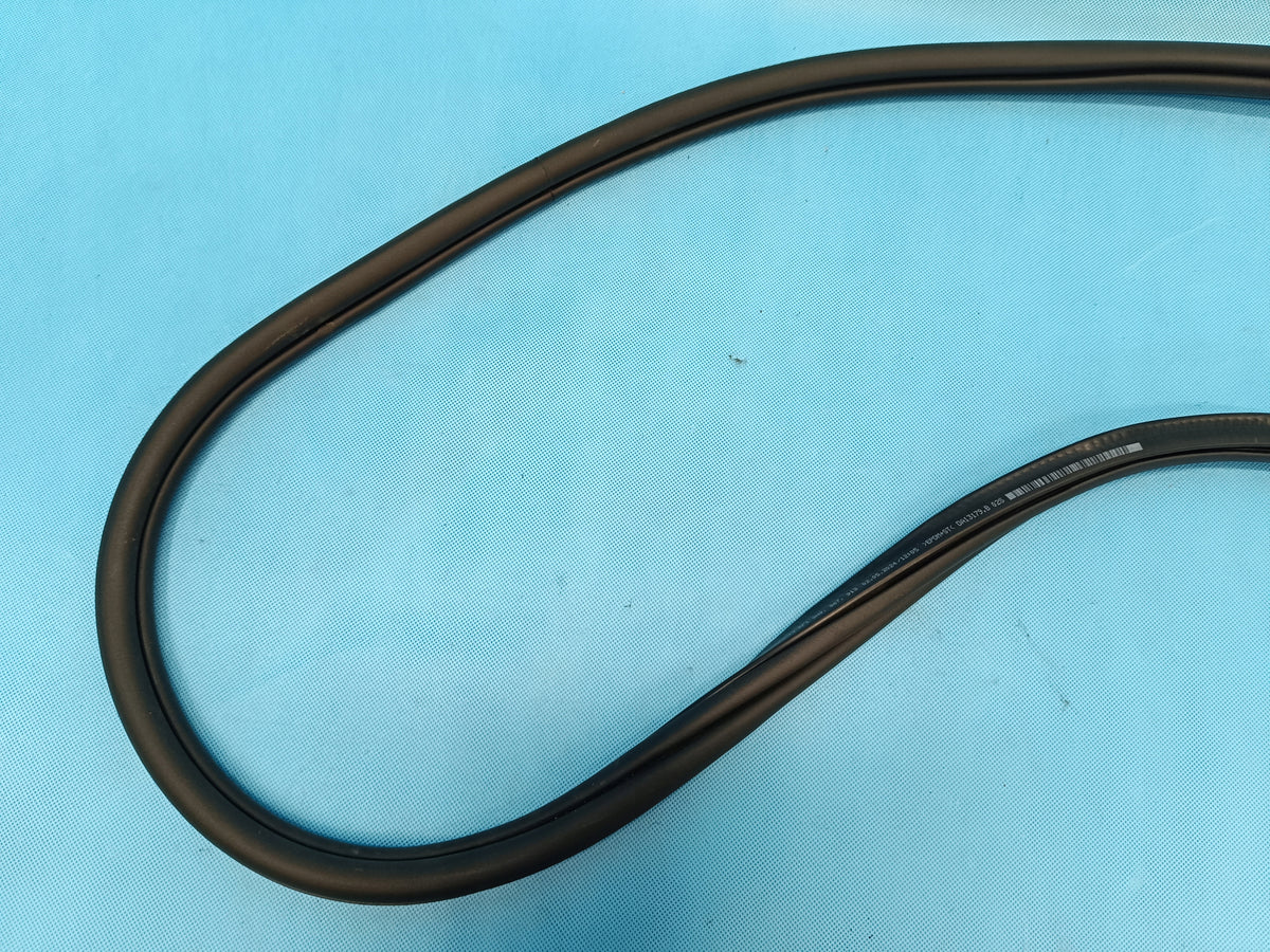 VW GOLF 8 VARIANT LIFT 1.5 TSI 2024 R DOOR SEAL LEFT REAR 5H9867913