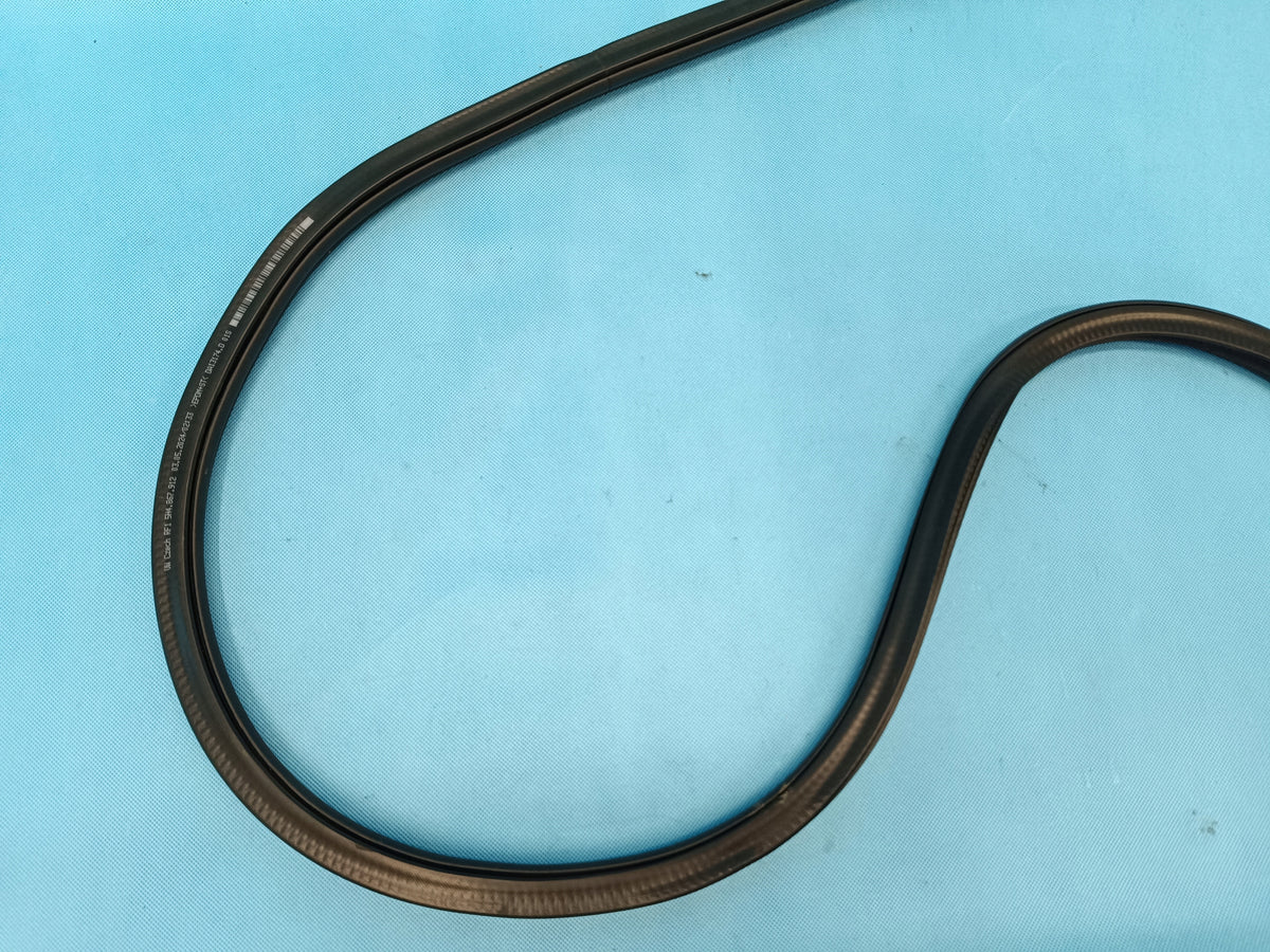 VW GOLF 8 VARIANT LIFT 1.5 TSI 2024 R DOOR SEAL RIGHT FRONT 5H4867912