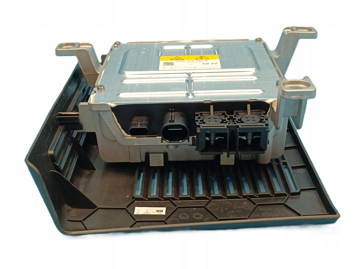VW GOLF 8 VARIANT LIFT 2024 R CONVERTER VOLTAGE CONTROLLER 5QS959682B