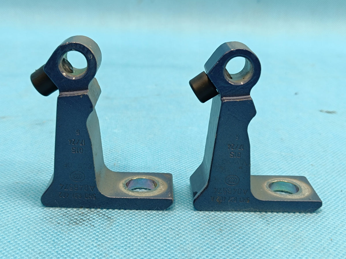 VW GOLF 8 VARIANT LIFT 2024R DOOR HINGES RIGHT FRONT 5H0831402 5H0831402A