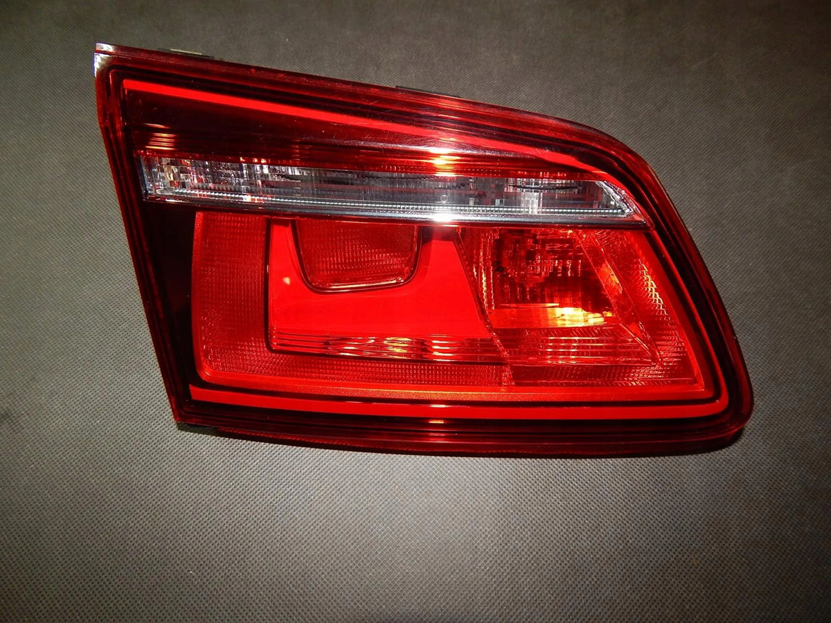 VW GOLF SPORTSVAN LAMP LEFT REAR 510945093G
