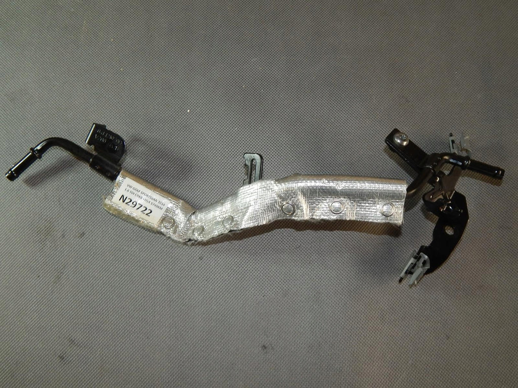 VW GOLF SPORTSVAN TUBE WATER HOSE 04L121070D