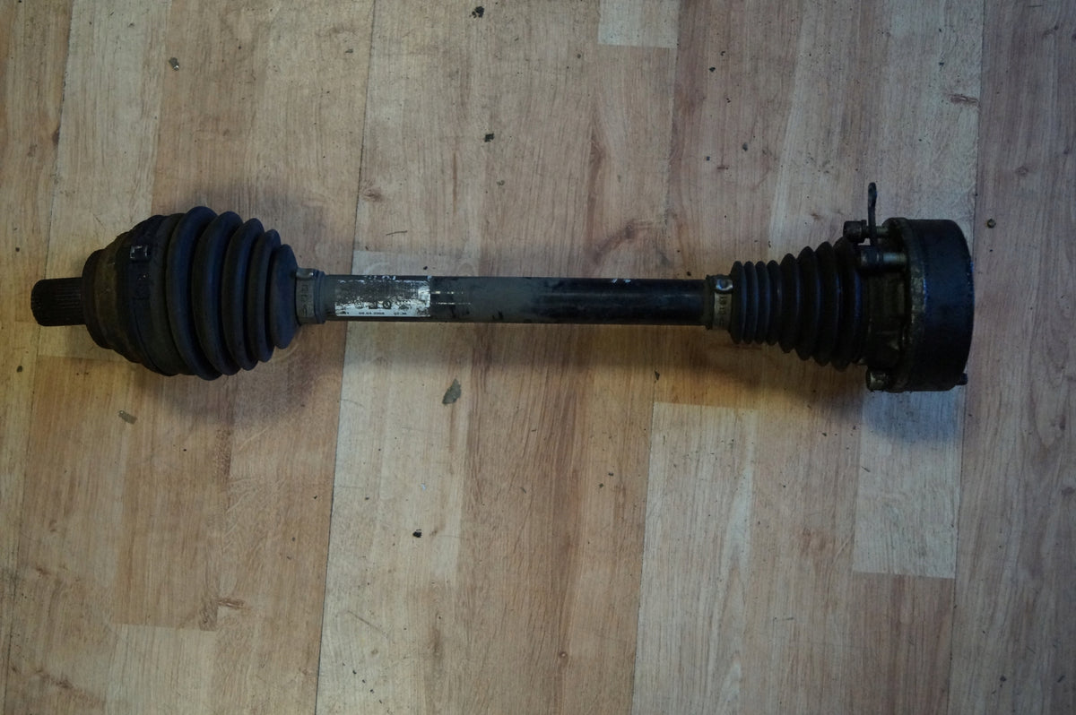 VW GOLF V HALF AXLE LEFT 1.4TSI 1K0407271HQ