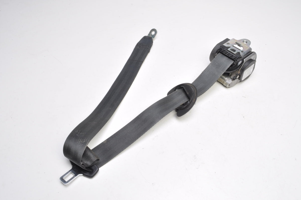 VW GOLF V SEAT BELT LEFT FRONT UK 5D HB 1K4857705AS