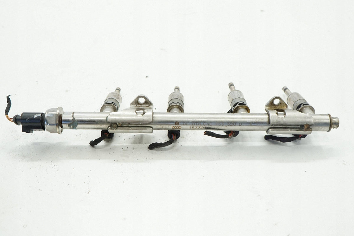 VW GOLF VII 14R 1.2 TSI INJECTION RAIL 04E133320D