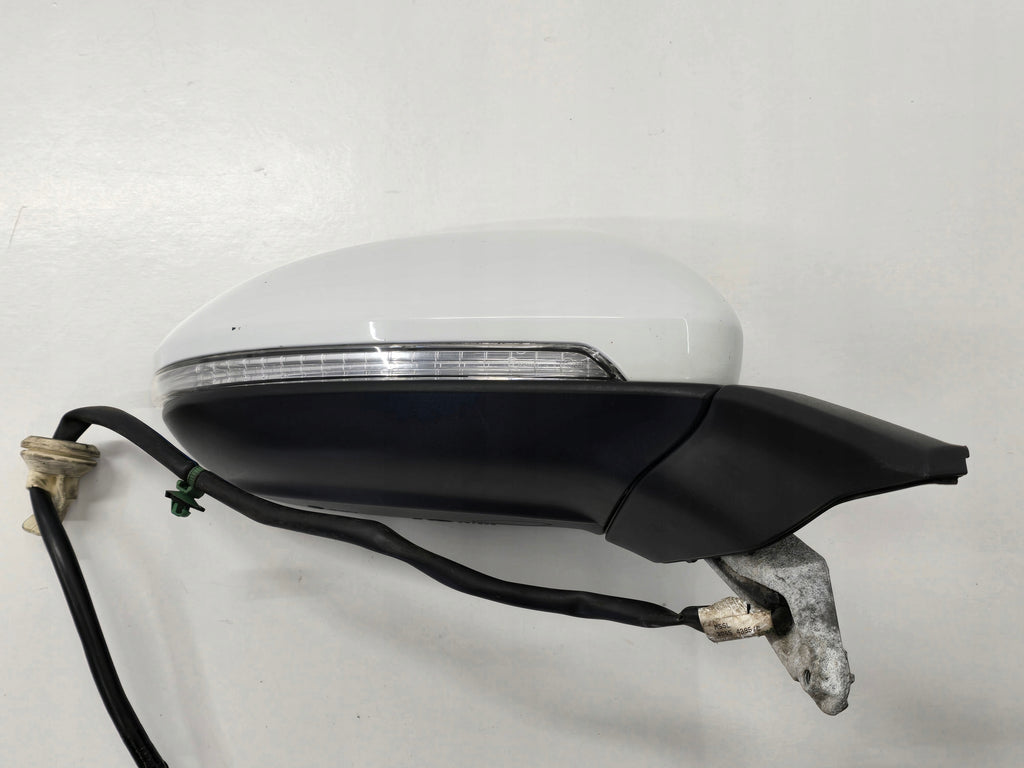 VW GOLF VII 14R MIRROR RIGHT 6PIN LC9A ANGLIK UK