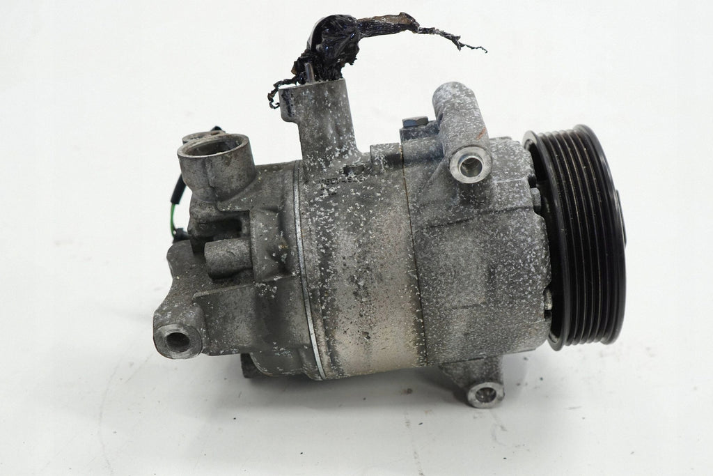VW GOLF VII 15R 2.0 TDI COMPRESSOR AIR CONDITIONING COMPRESSOR 5K0820803E