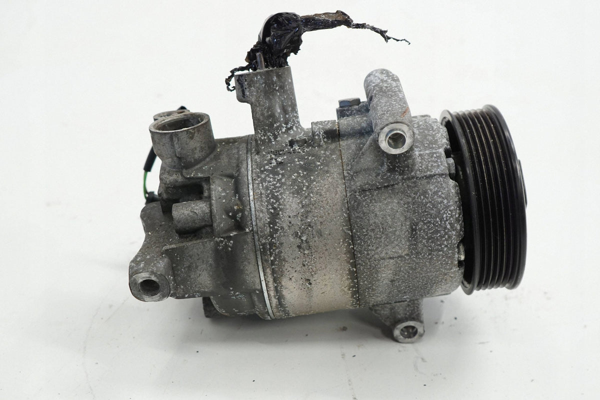 VW GOLF VII 15R 2.0 TDI COMPRESSOR AIR CONDITIONING COMPRESSOR 5K0820803E